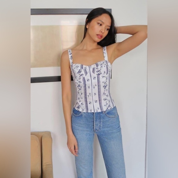 NEW Reformation Linen Libra Top in Roquefort Blue White Floral | size 4 - Picture 2 of 10